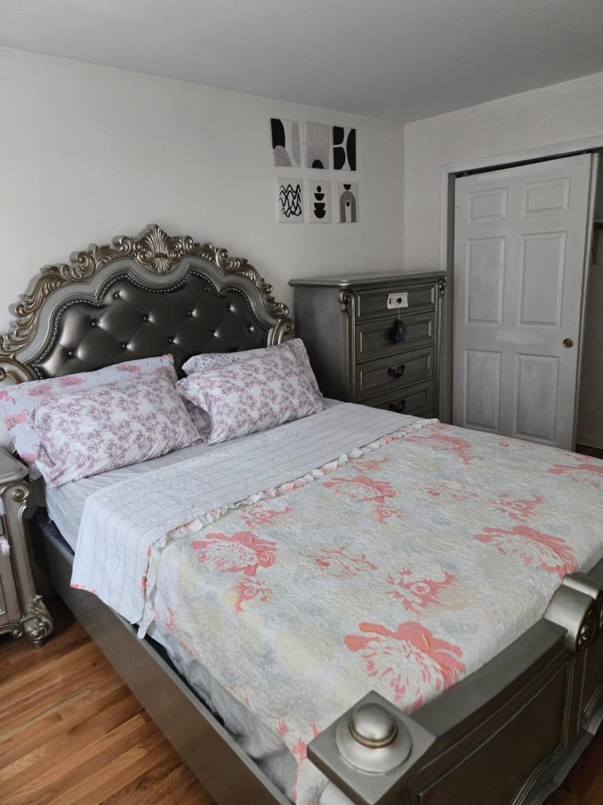 Special Rate Worthy Posh And Magnificent 4 Bedrooms And Two & Half Bath Гринбелт Экстерьер фото