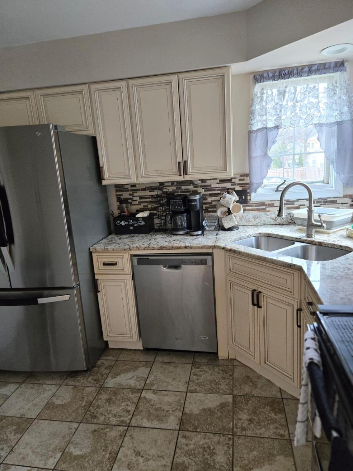 Special Rate Worthy Posh And Magnificent 4 Bedrooms And Two & Half Bath Гринбелт Экстерьер фото