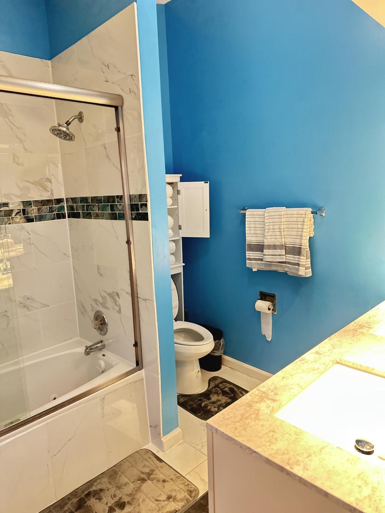 Special Rate Worthy Posh And Magnificent 4 Bedrooms And Two & Half Bath Гринбелт Экстерьер фото