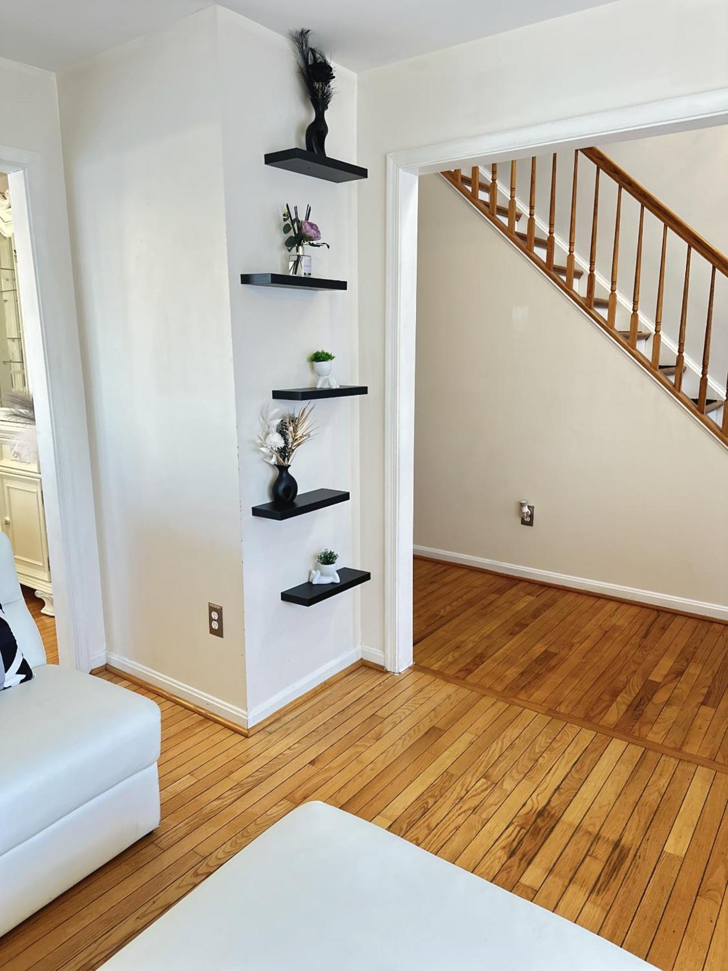 Special Rate Worthy Posh And Magnificent 4 Bedrooms And Two & Half Bath Гринбелт Экстерьер фото